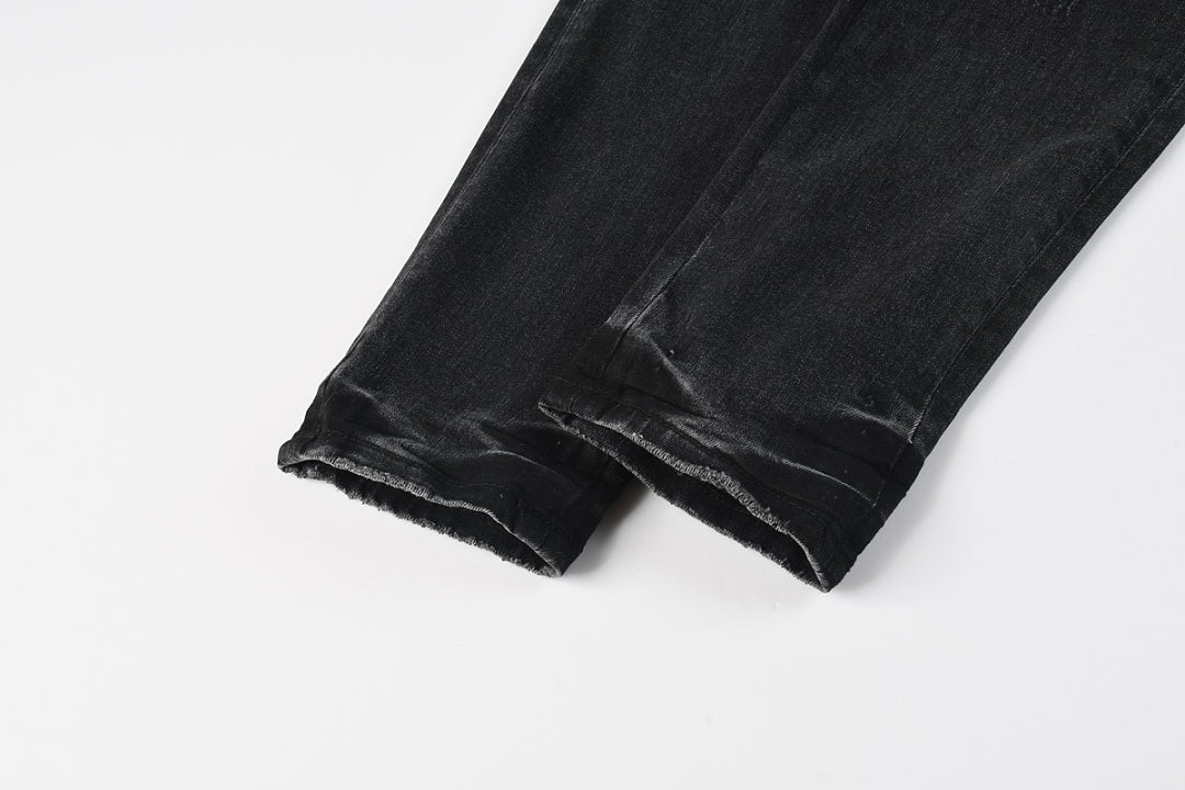 AMIRI Destroyed Jeans #8943