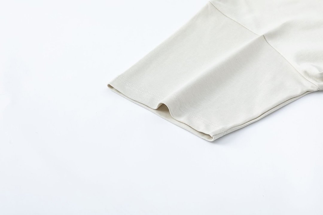 AMIRI Logo-Print T-Shirt